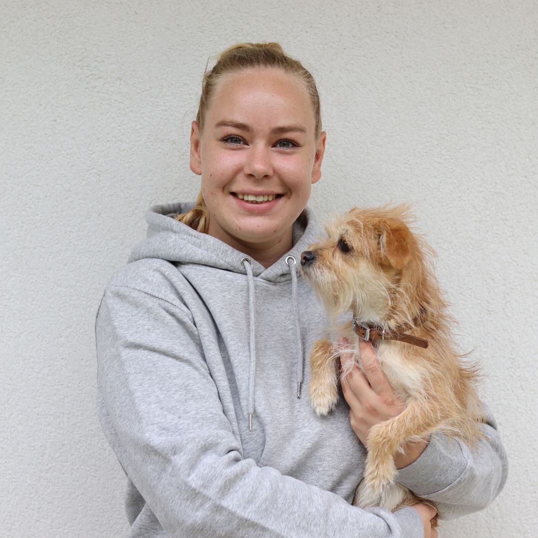 TIERPFLEGERIN HUNDE